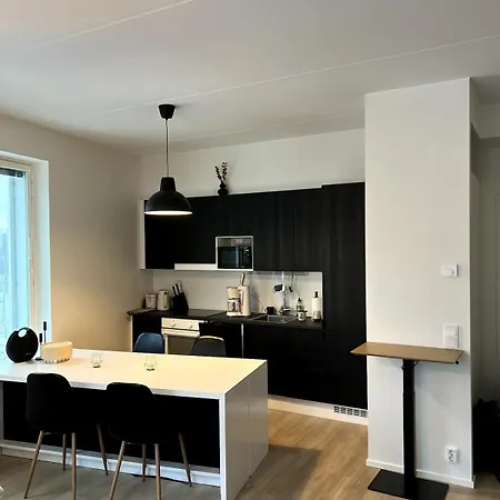 New 42 Square Feet Two Bedrooms With Sauna For Six